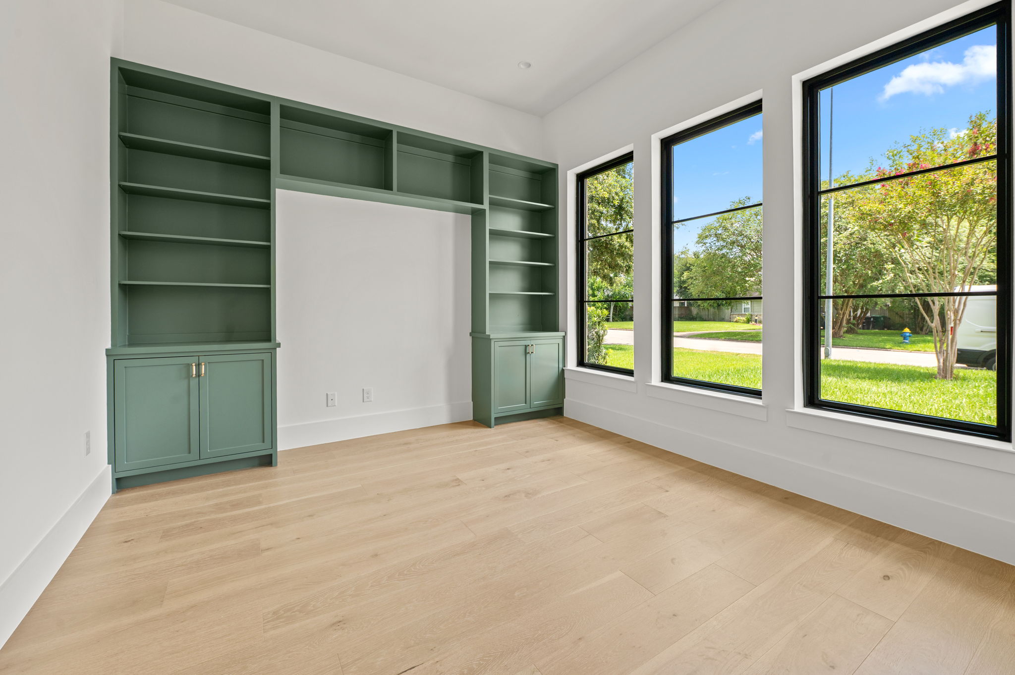 Gallery image 8